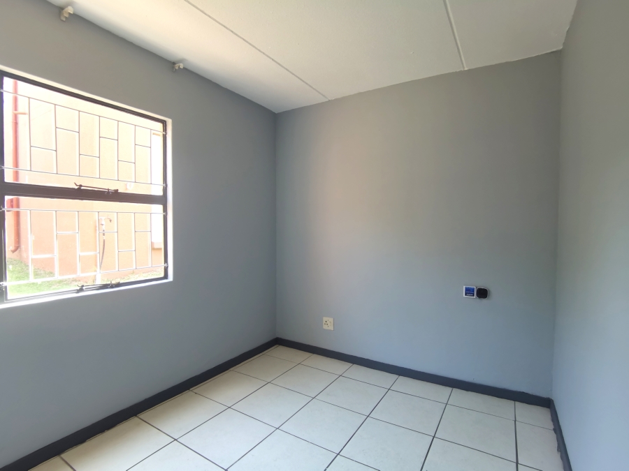 3 Bedroom Property for Sale in Safari Gardens North West